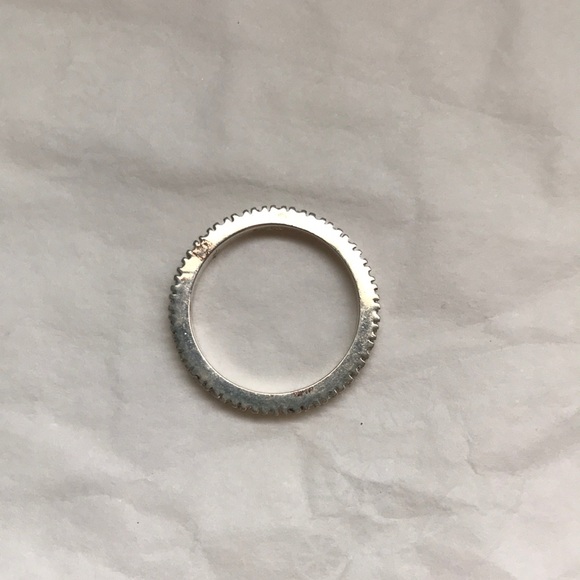Sterling silver cubic zirconia band/ring - Picture 2 of 6